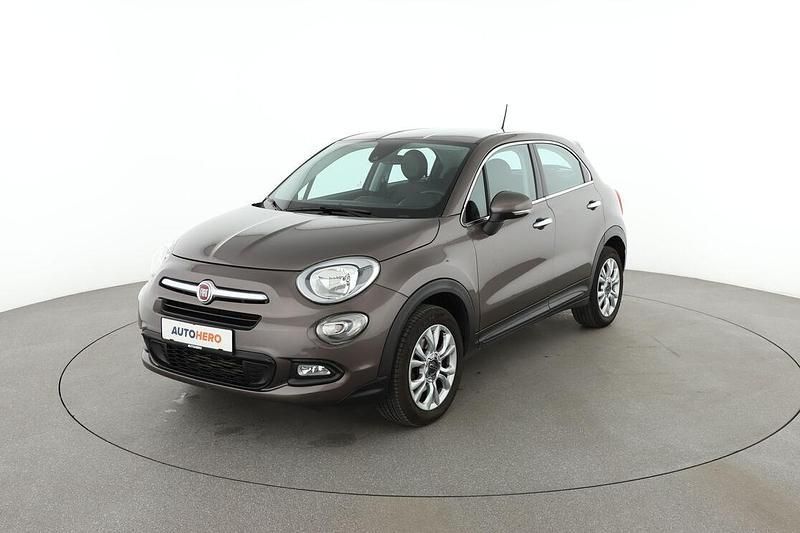 Grau Gebraucht 2016 Fiat 500X Lounge SUV | 9.960 € (Fairer Preis) - Bild 1/4