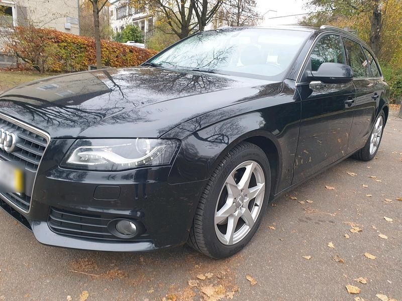 Schwarz Gebraucht 2011 Audi A4 Limousine | 4.400 € (Superpreis) - Bild 1/4
