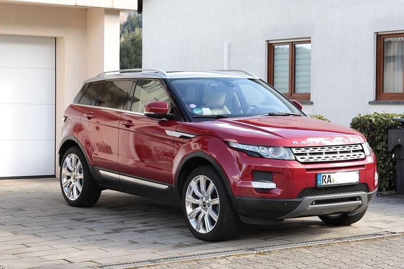 Gebraucht Land Rover Range Rover evoque Prestige 241 PS (177 kW) 2012 Rot SUV