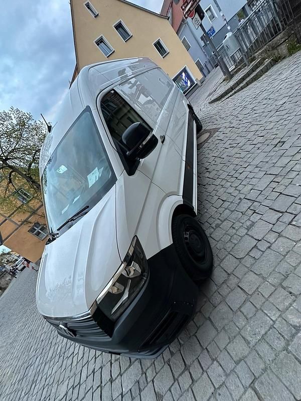 Second-hand VW Crafter 140 CP (102 kW) 2020 Alb Van