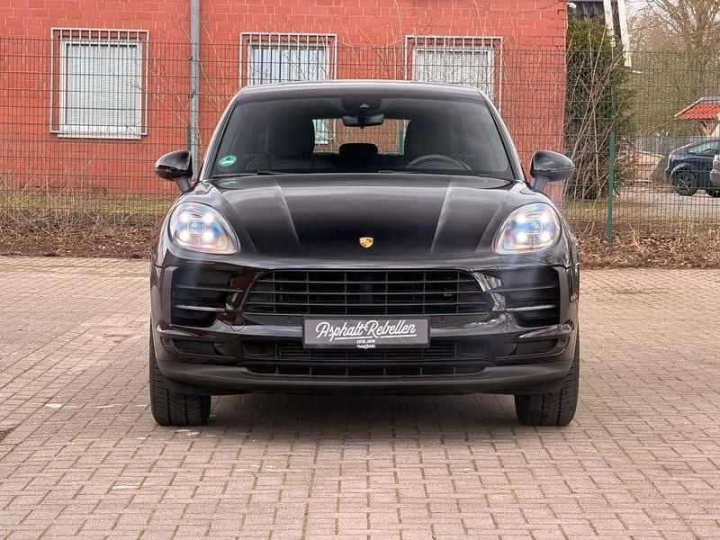 Gebraucht Porsche Macan 245 PS (180 kW) 2019 Schwarz SUV