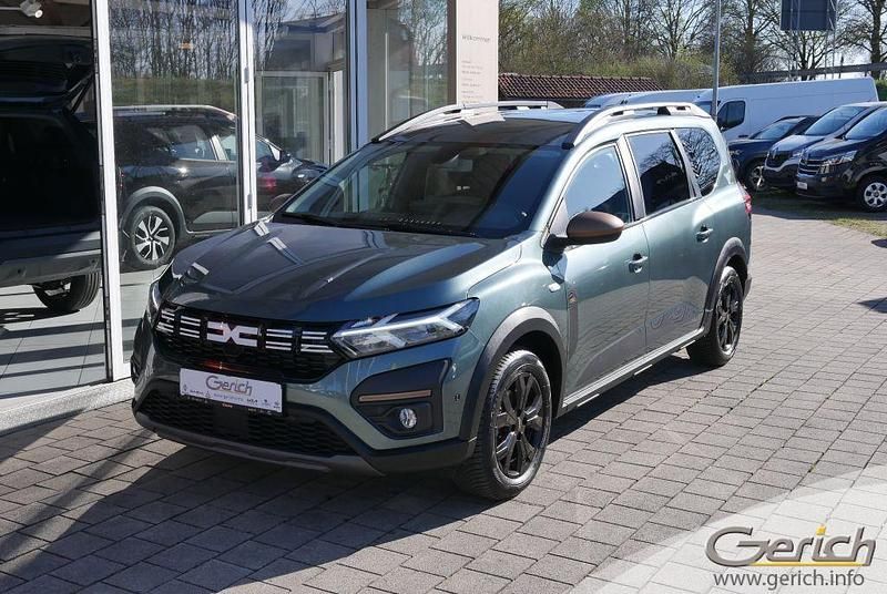 Gebraucht Dacia Jogger Extreme 141 PS (103 kW) 2023 Zedergrün Van / Kleinbus