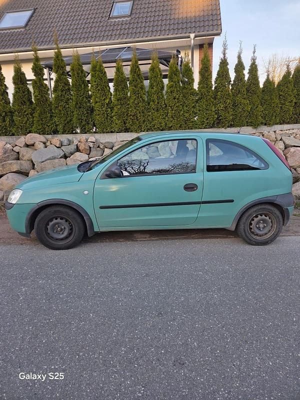 Gebraucht Opel Corsa 65 PS (47 kW) 2001 Grün Kleinwagen