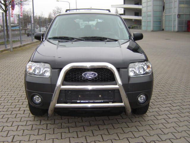 Verkauft Ford Maverick *Frontbügel*Tri., gebraucht 2004, 160.000 km in  Frankfurt A/m Gri...
