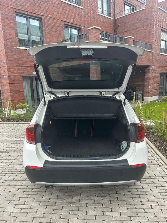Gebraucht BMW X1 184 PS (135 kW) 2011 Weiß SUV