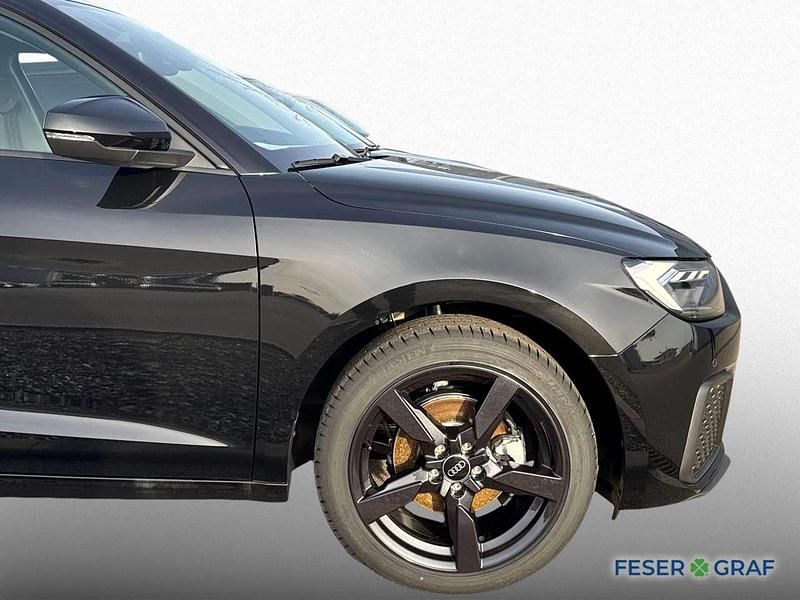 Second-hand Audi A1 116 CP (85 kW) 2026 Negru SUV