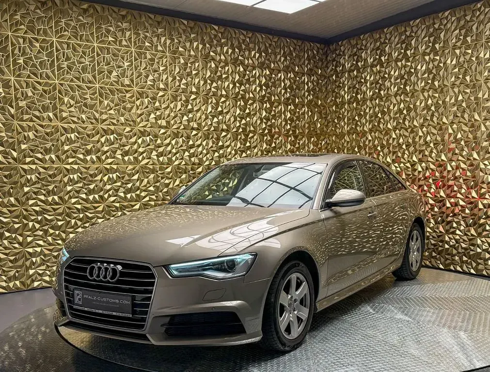 Usata Audi A6 Business 190 CV (139 kW) 2017 Beige Berlina