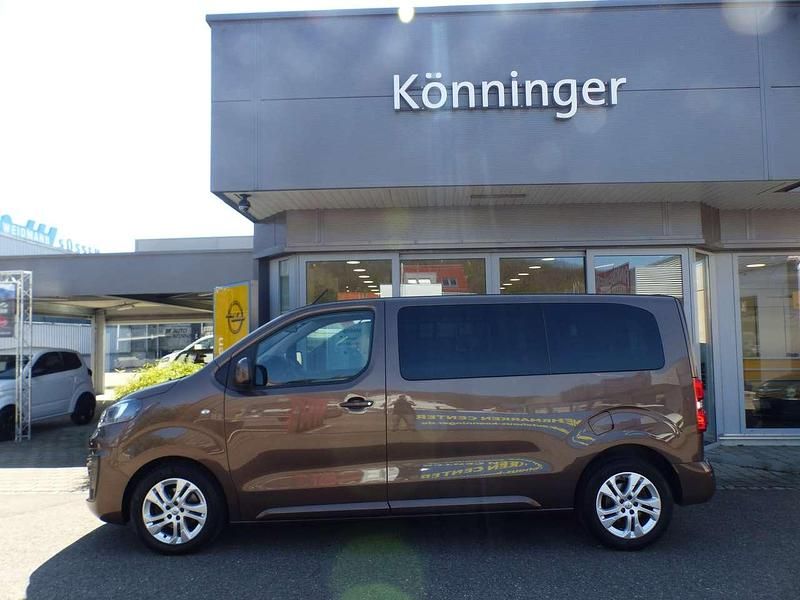 Gebraucht Opel Zafira Life Edition 177 PS (130 kW) 2019 Braun nuss braun Van / Kleinbus