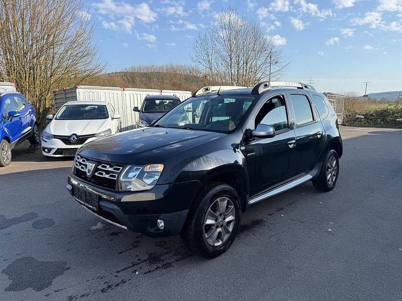 Gebraucht Dacia Duster 125 PS (91 kW) 2015 Schwarz SUV