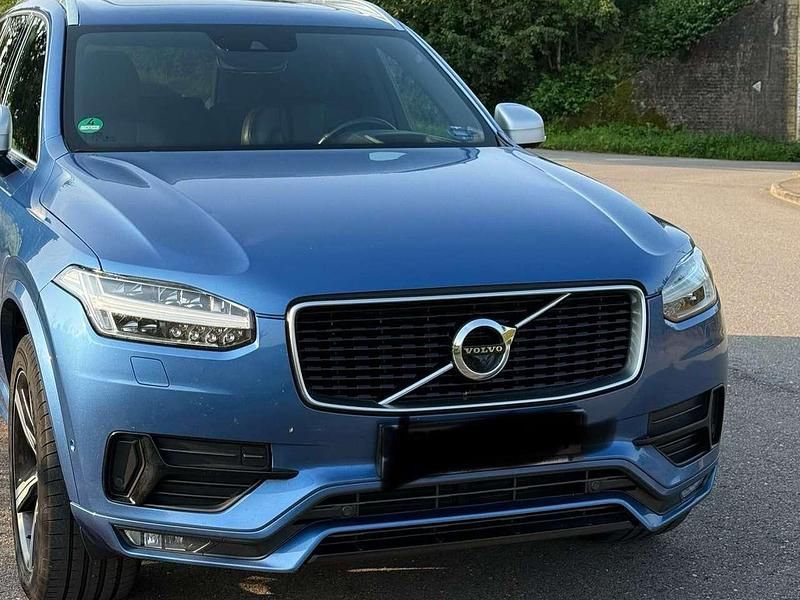 Blau Gebraucht 2018 Volvo XC90 R-Design SUV | 39.500 € (Teuer) - Bild 1/4