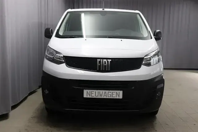 Gebraucht Fiat Scudo 145 PS (106 kW) 2024 Weiß Van
