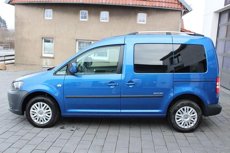 Gebraucht VW Caddy Trendline 102 PS (75 kW) 2014 Blau Van / Kleinbus