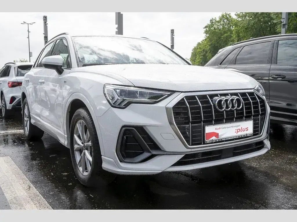 Gebraucht Audi Q3 Design 150 PS (110 kW) 2021 Ibisweiß SUV