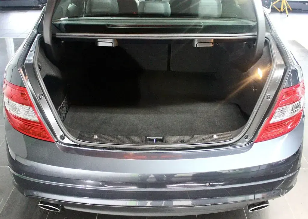 Gebraucht Mercedes C350 AMG 231 PS (169 kW) 2010 Grau Limousine