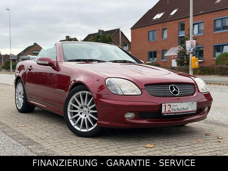 Rot Gebraucht 2001 Mercedes SLK200 Cabrio | 5.699 € (Fairer Preis) - Bild 1/4