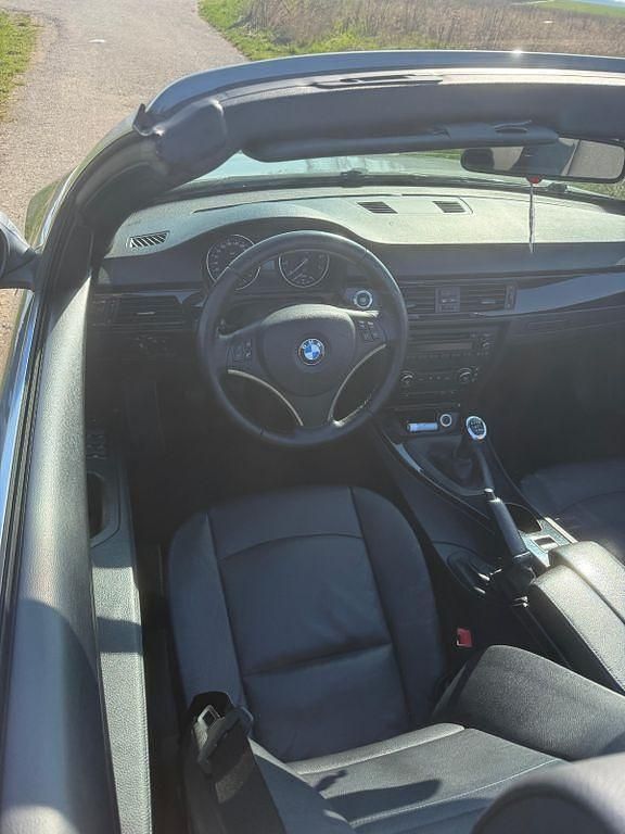 Gebraucht BMW 320 Cabriolet 170 PS (125 kW) 2008 Silber Cabrio