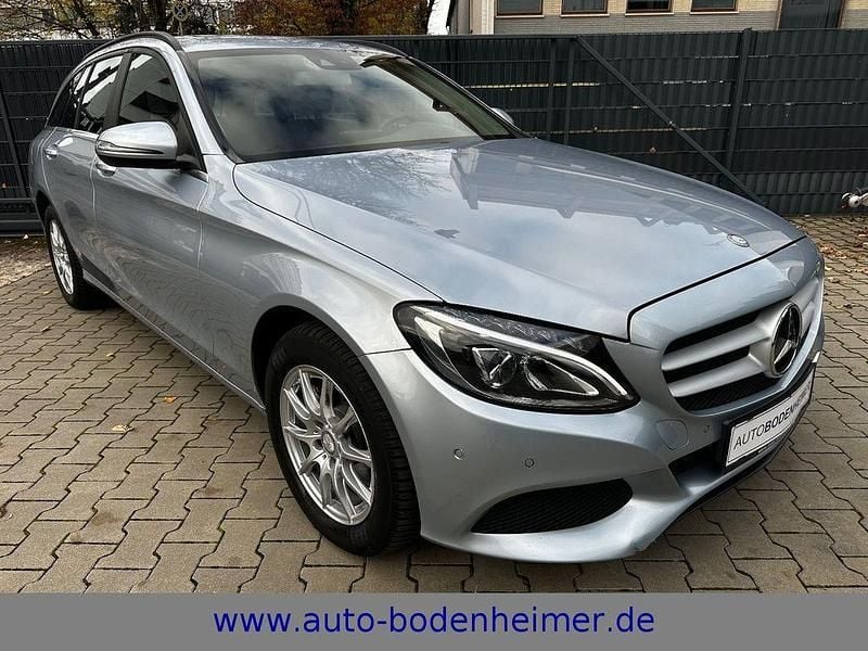 Silber Gebraucht 2016 Mercedes C200 Business Kombi | 9.900 € (Superpreis) - Bild 1/4