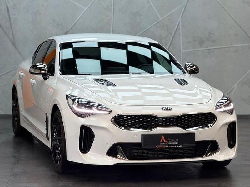 Gebraucht Kia Stinger GT 370 PS (272 kW) 2019 (swp) snow white pearl Kleinwagen