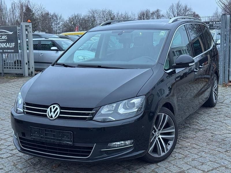 Schwarz Gebraucht 2011 VW Sharan Highline Van / Kleinbus | 5.990 € (Superpreis) - Bild 1/4