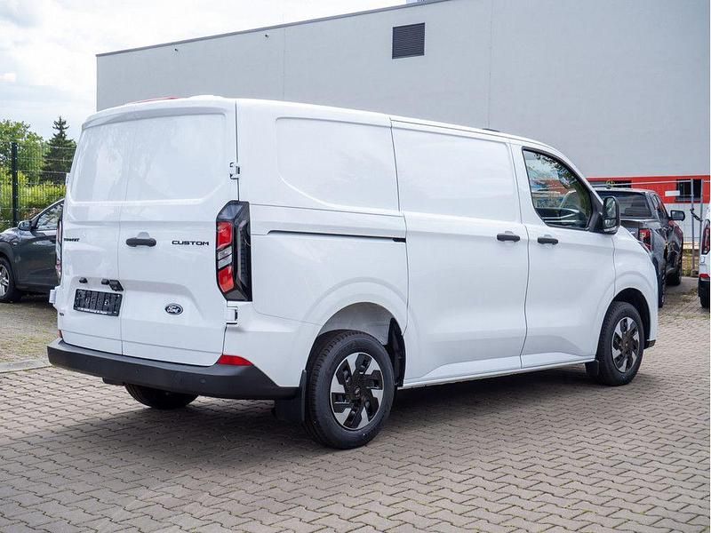 Neu Ford Transit Trend 232 PS (170 kW) 2025 Weiß Limousine