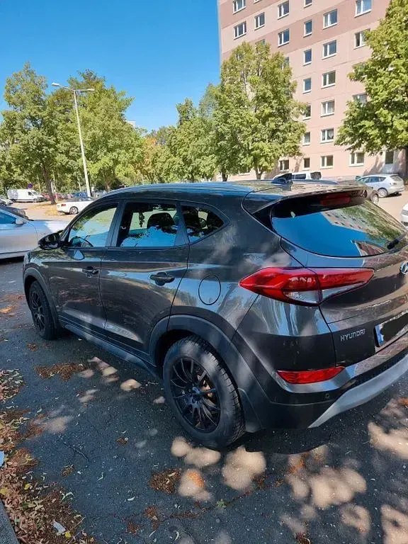 Gebraucht Hyundai Tucson Turbo 177 PS (130 kW) 2018 Grau SUV