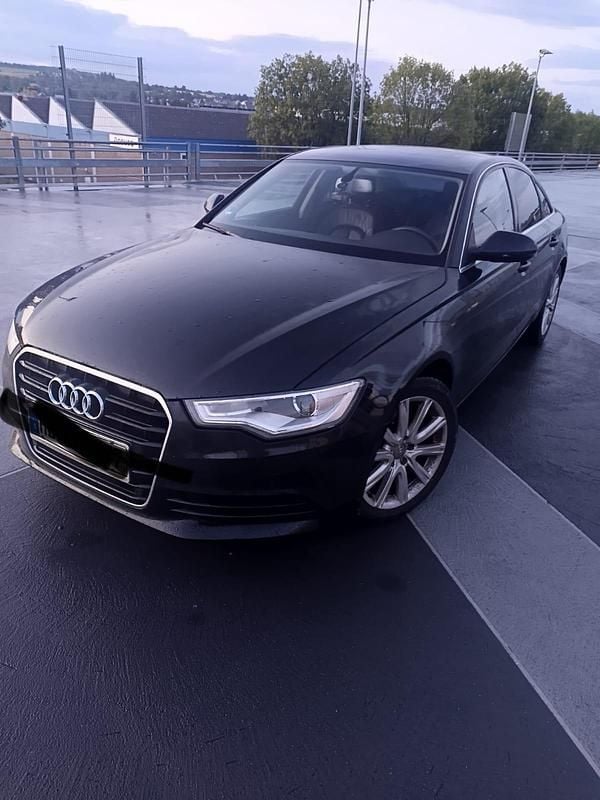 Schwarz Gebraucht 2011 Audi A6 Limousine | 5.600 € (Superpreis) - Bild 1/4