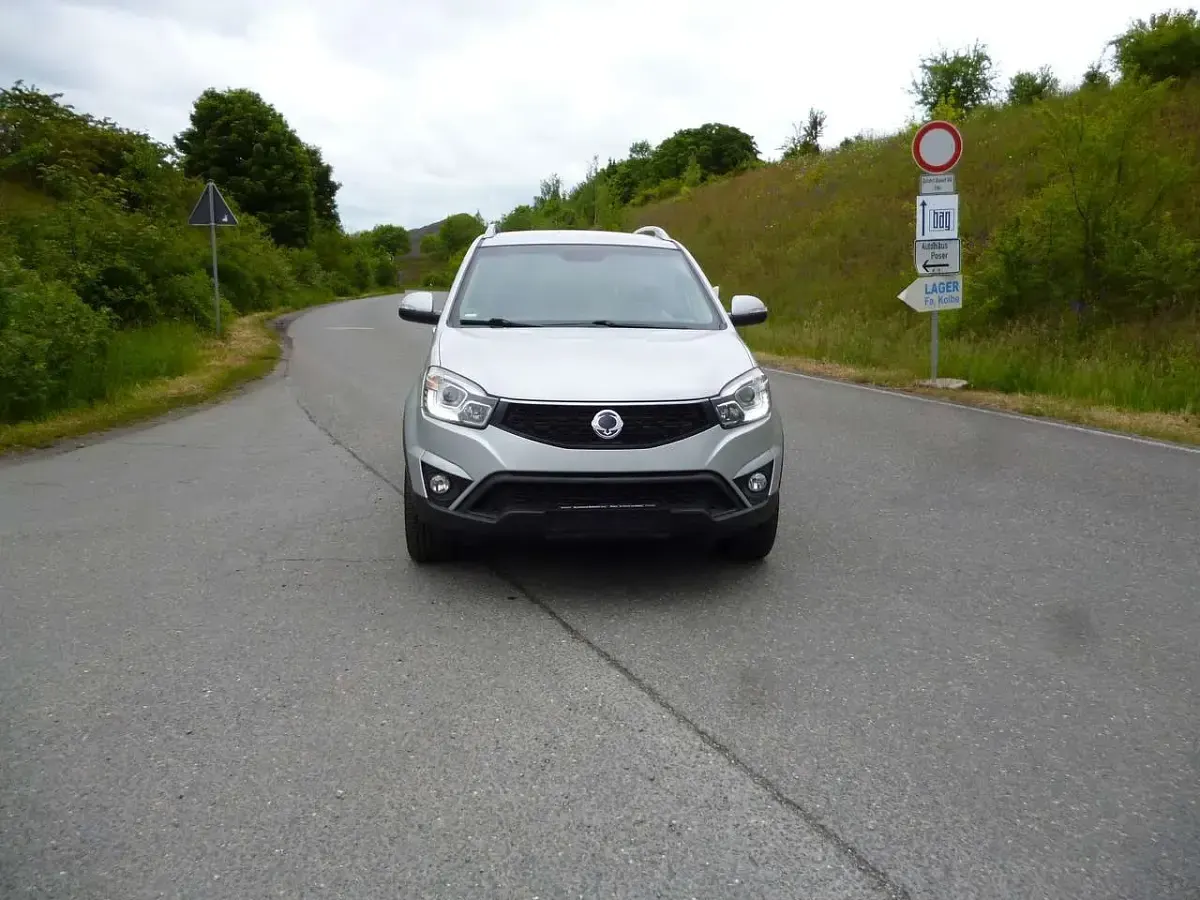 Gebraucht SsangYong Korando Sapphire 178 PS (130 kW) 2016 35mk SUV
