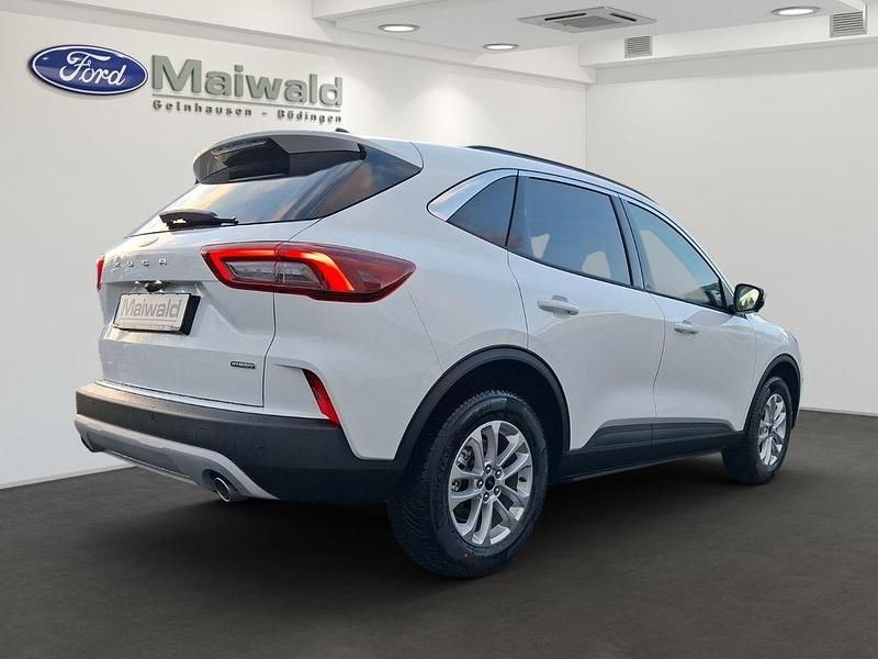 Neu Ford Kuga Titanium 190 PS (139 kW) 2026 Frostweiß SUV