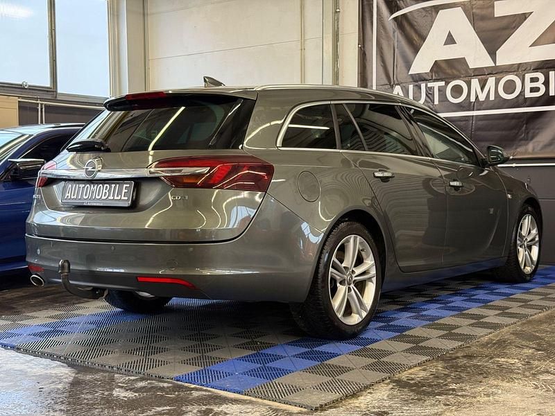 Gebraucht Opel Insignia Innovation 170 PS (125 kW) 2017 Grau Kombi
