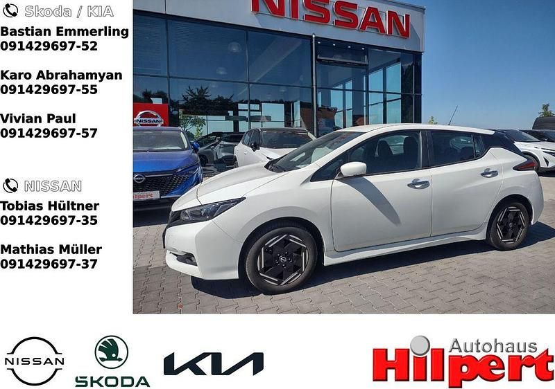Gebraucht Nissan Leaf Acenta 110 kW (150 PS) 2022 326 white Kleinwagen