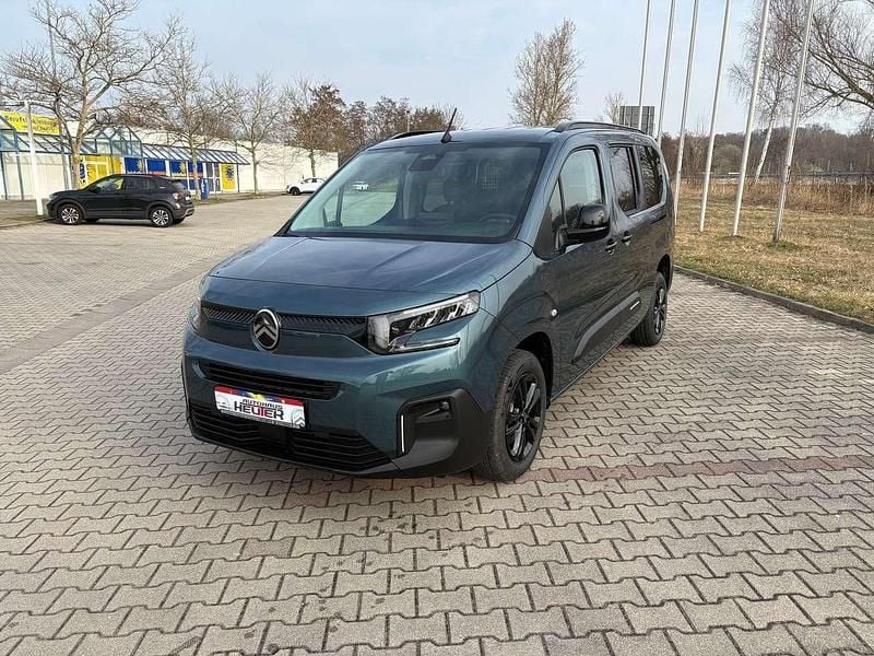 Neu Citroën Berlingo 130 PS (95 kW) 2026 Kiamablau Van / Kleinbus