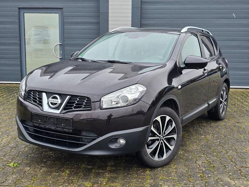 Schwarz Gebraucht 2012 Nissan Qashqai SUV | 5.600 € (Fairer Preis) - Bild 1/4