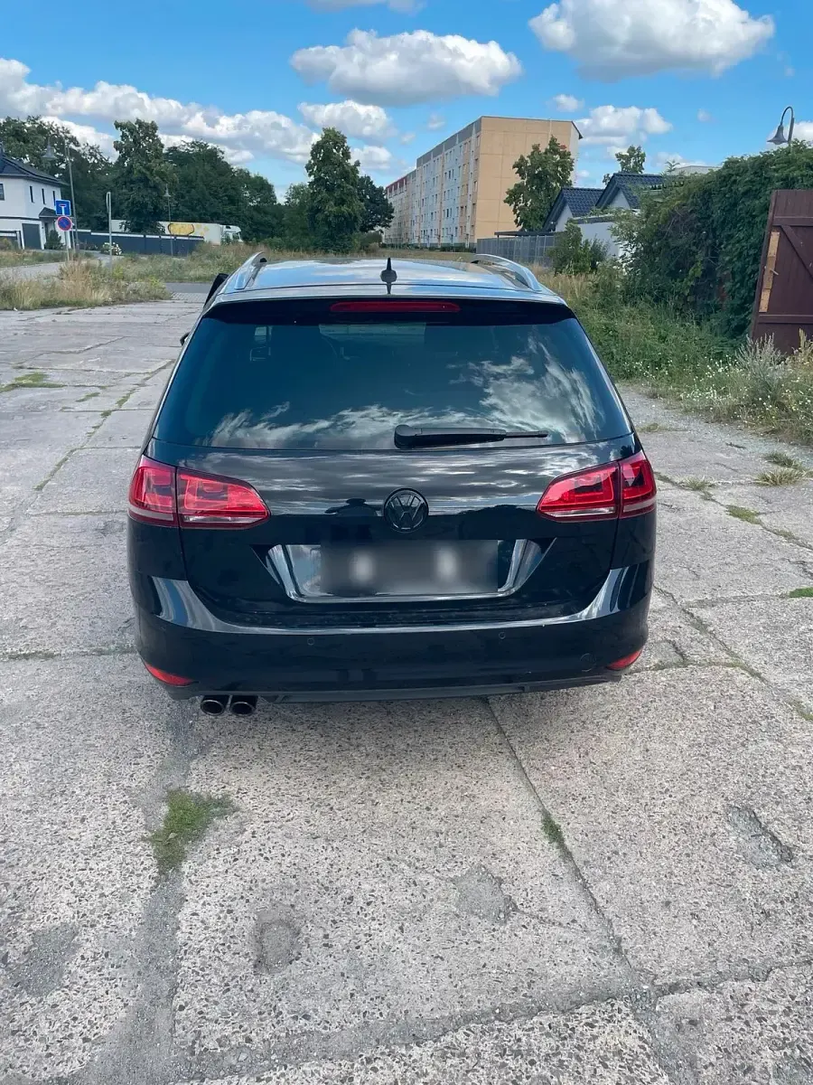 Gebraucht VW Golf VII R-line 150 PS (110 kW) 2015 Schwarz Kombi