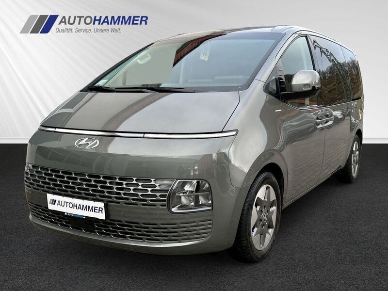 Grau Gebraucht 2024 Hyundai Staria Prime Van | 47.330 € (Fairer Preis) - Bild 1/4