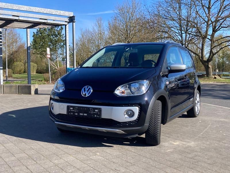 Gebraucht VW cross up! 75 PS (55 kW) 2014 Schwarz Kleinwagen
