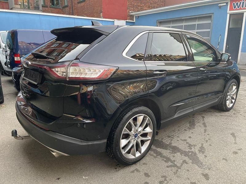 Second-hand Ford Edge 211 CP (155 kW) 2016 Negru SUV