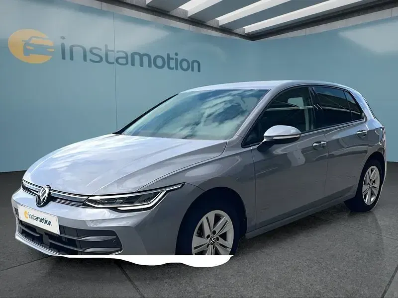 Gebraucht VW Golf VIII Life 116 PS (85 kW) 2025 Grau Kleinwagen