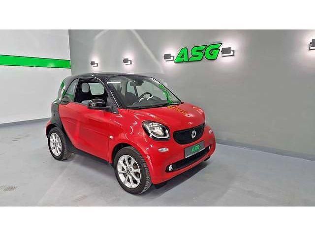 Rot Gebraucht 2016 Smart ForTwo Coupé Passion Kleinwagen | 12.990 € (Fairer Preis) - Bild 1/4