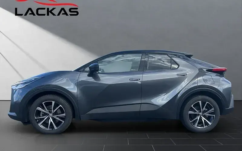 Gebraucht Toyota C-HR 223 PS (164 kW) 2025 Grey metallic (1g3)/ black (20 SUV