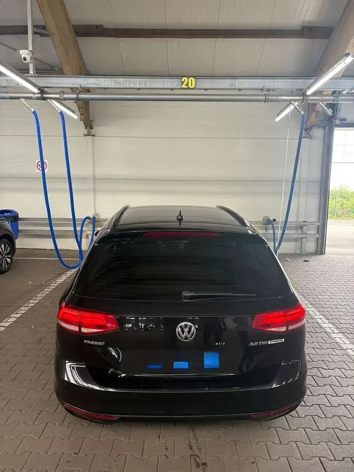 Gebraucht VW Passat Comfortline 150 PS (110 kW) 2015 Kombi