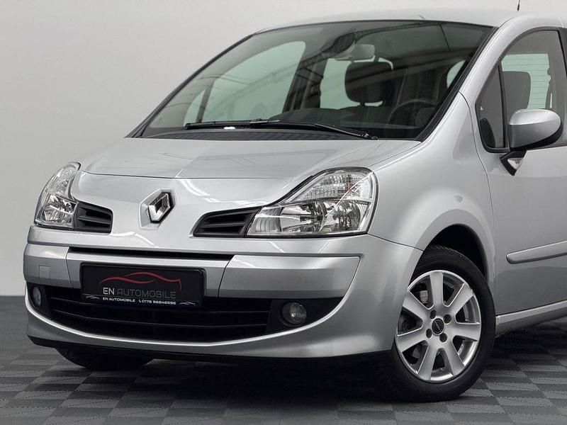 Gebraucht Renault Modus Dynamique 111 PS (81 kW) 2010 Grau Van / Kleinbus