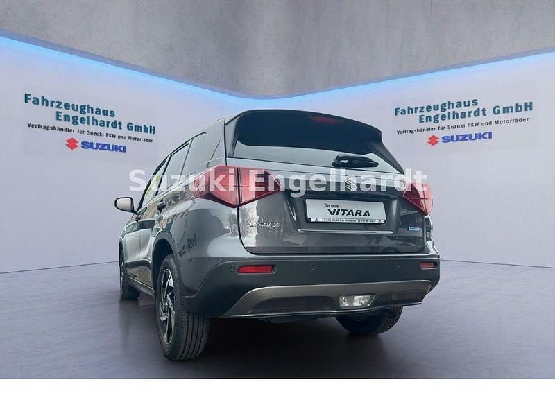 Neu Suzuki Vitara Comfort+ 110 PS (80 kW) 2026 Titan dark gray SUV