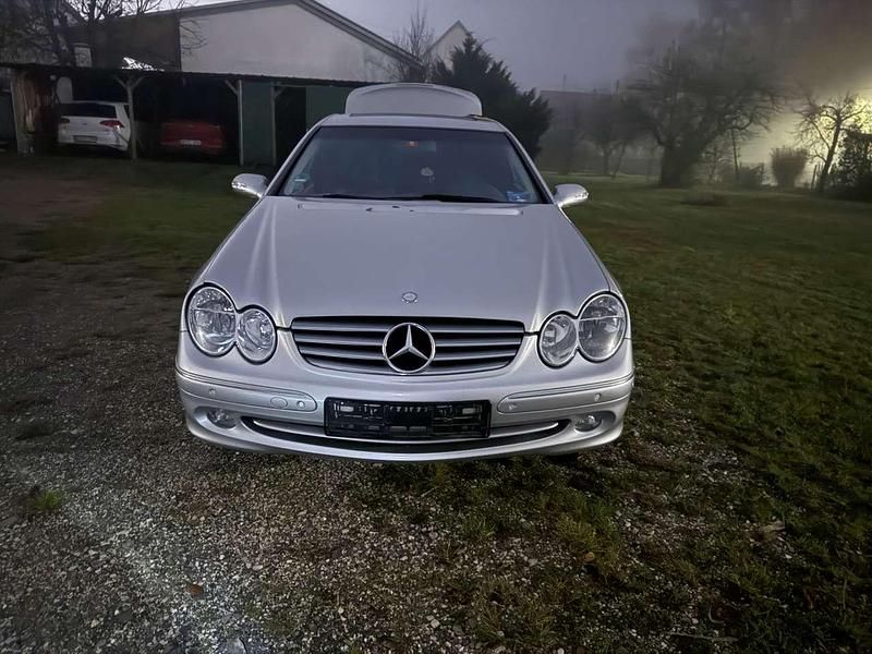 Grau Gebraucht 2003 Mercedes CLK320 Coupé | 3.000 € (Superpreis) - Bild 1/4