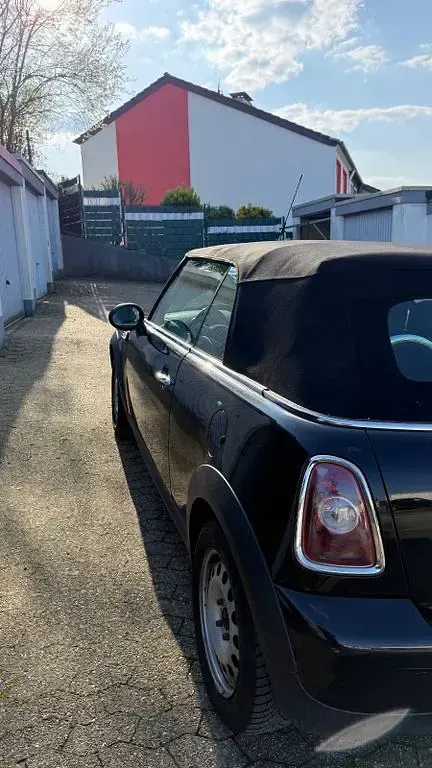 Occasion Mini Cooper Cabriolet 116 PK (85 kW) 2009 Zwart Cabriolet