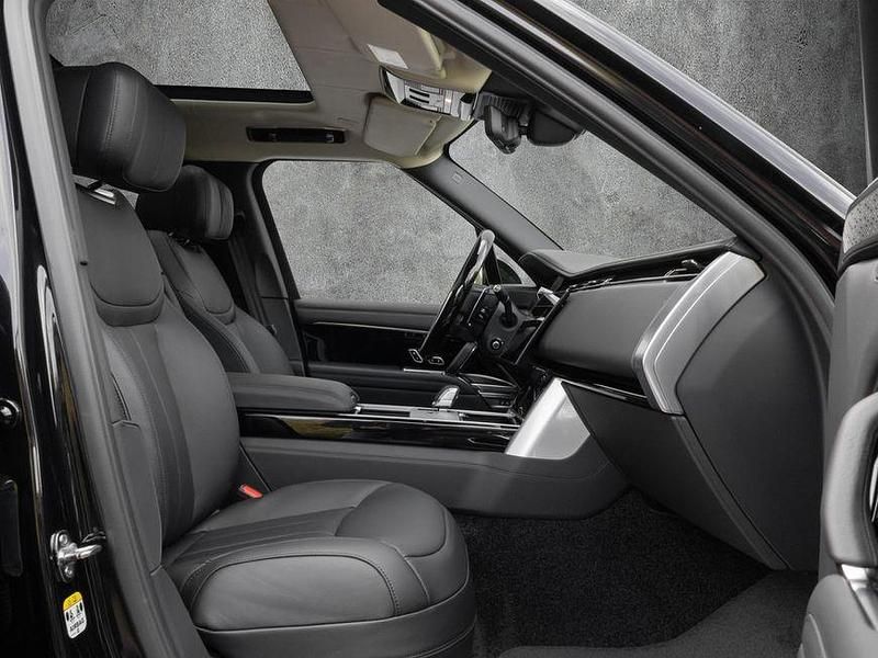 Neu Land Rover Range Rover Autobiography 549 PS (403 kW) 2025 Schwarz SUV