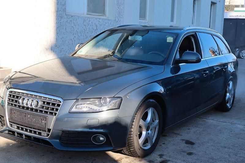 Gebraucht Audi A4 Ambition 160 PS (117 kW) 2008 Grau Kombi