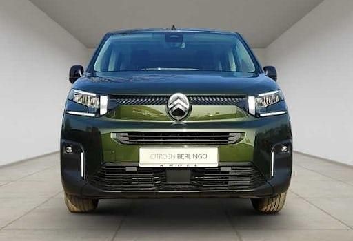 Neu Citroën Berlingo Start 130 PS (95 kW) 2026 Grün Van / Kleinbus