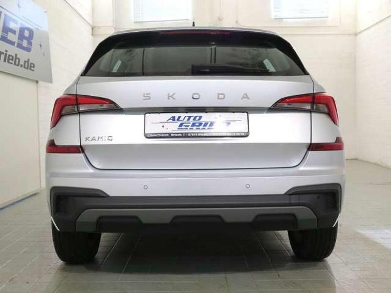 Gebraucht Skoda Kamiq Selection 95 PS (69 kW) 2025 Brilliantsilber metallic (metallic) SUV