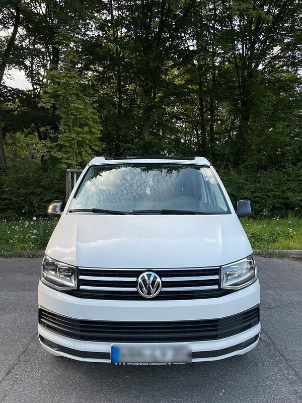 Weiß Gebraucht 2017 VW T6 Edition Van | 38.500 € - Bild 1/4