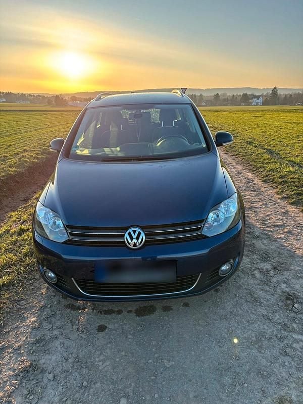 Gebraucht VW Golf VI 105 PS (77 kW) 2011 Blau Kleinwagen